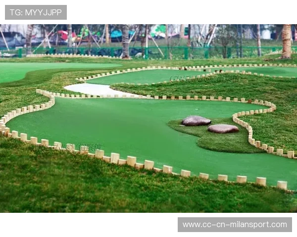 高尔夫长打穿越果岭,弹跳落洞奇迹出现 高尔夫长打穿越果岭,弹跳落洞奇迹出现